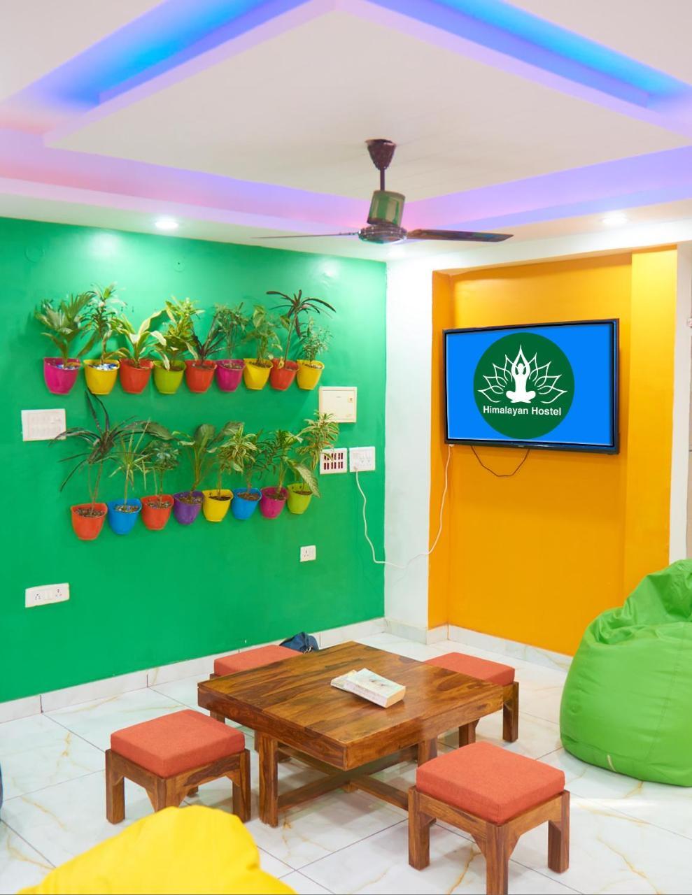 Himalayan Hostel New Delhi Ngoại thất bức ảnh