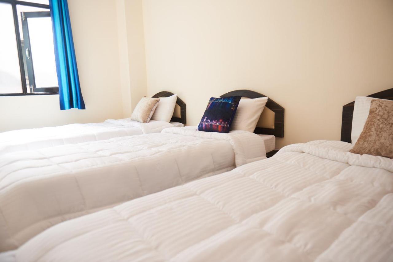 Himalayan Hostel New Delhi Ngoại thất bức ảnh